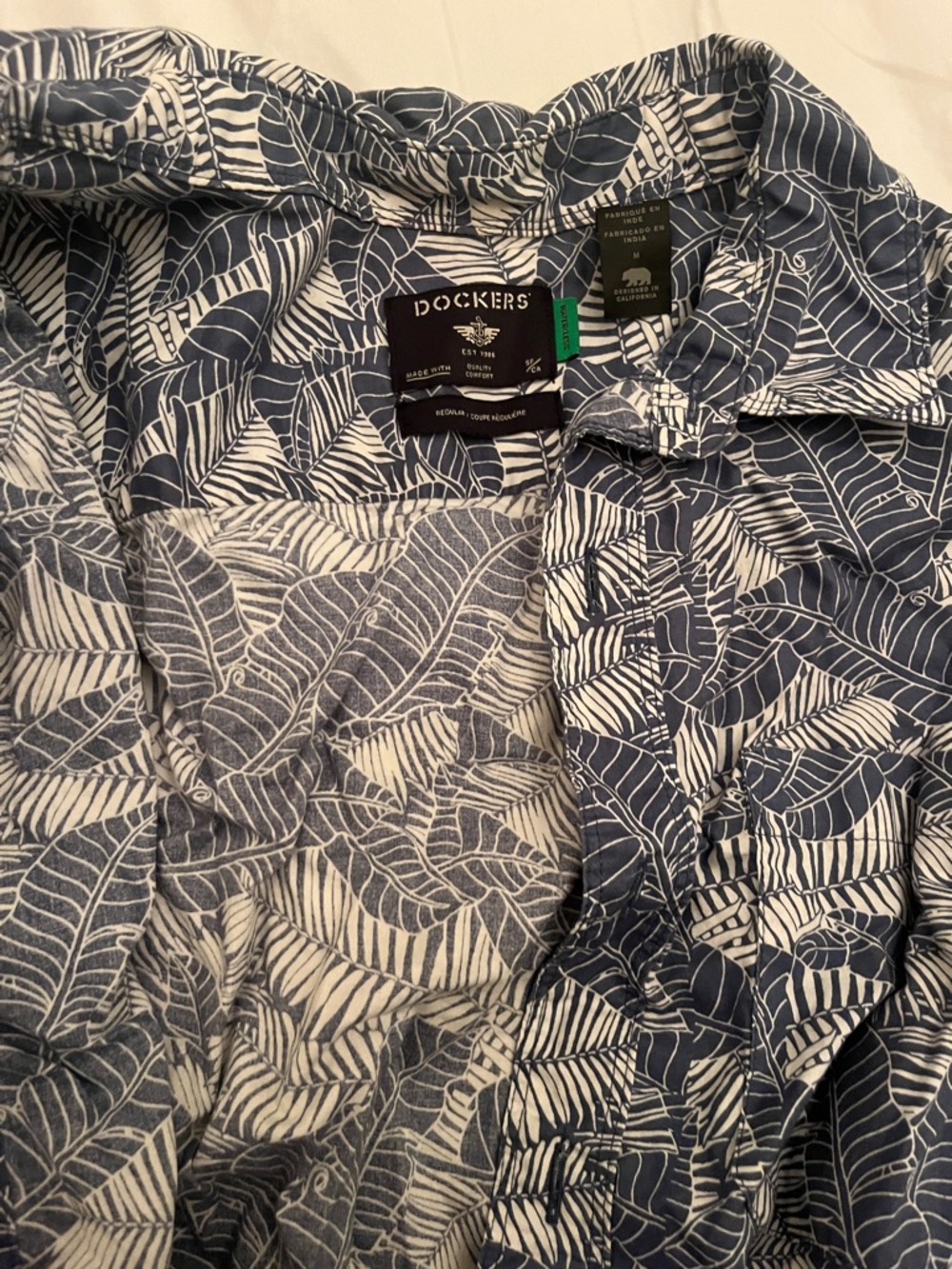 Dockers Navy & White Leaf-Print Casual Button Shirt